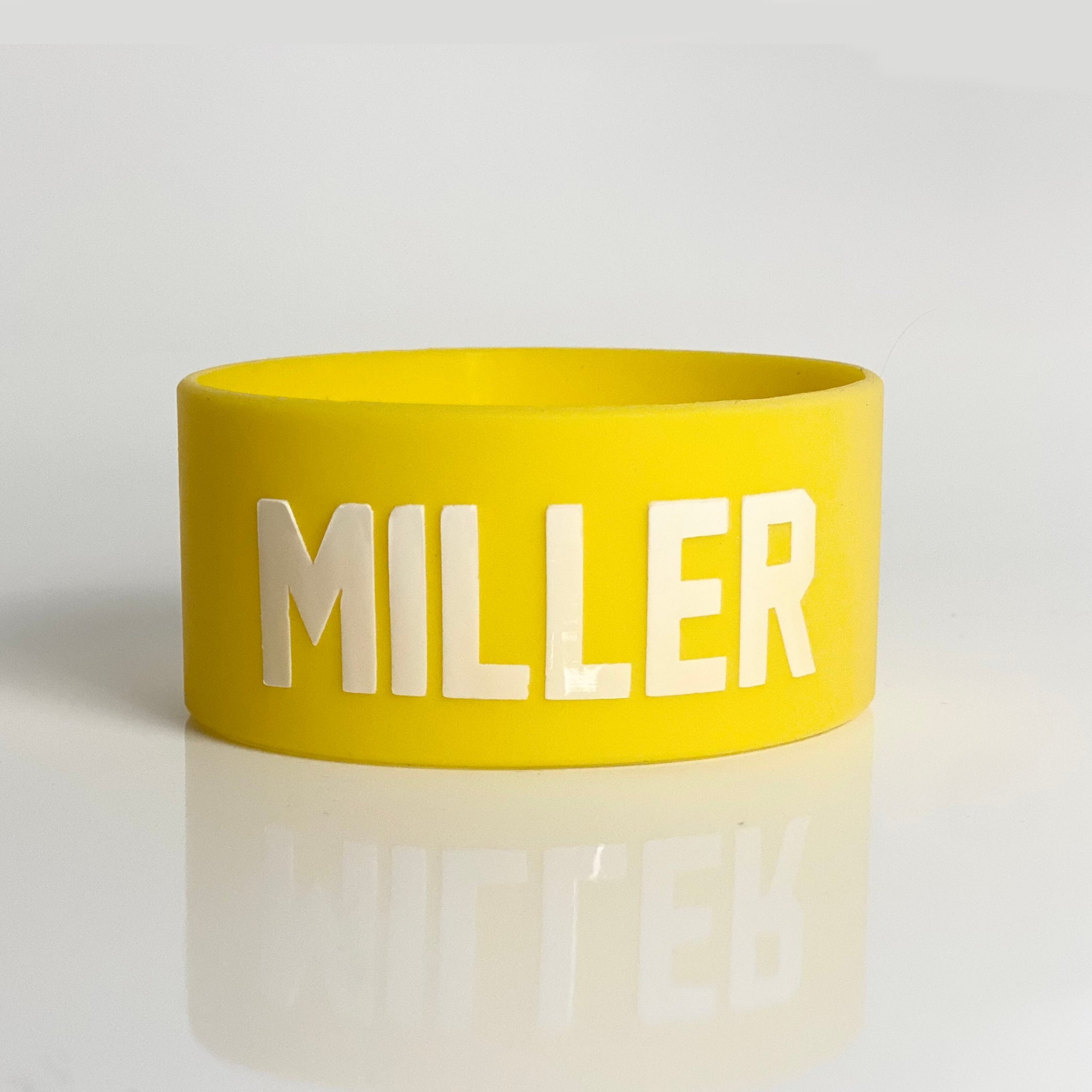 Custom Silicone Bottle Band – Name & Number Gold Yellow
